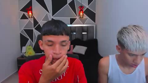 Snapshot of juan_nd_steven chatting on 04-21-26, 03:13 JuanSteven online show from 04-21-26, 03:13