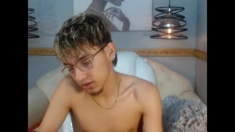 Snapshot of juan_saul1 chatting on 06-03-26, 10:18 juan_saul1 online show from 06-03-26, 10:18
