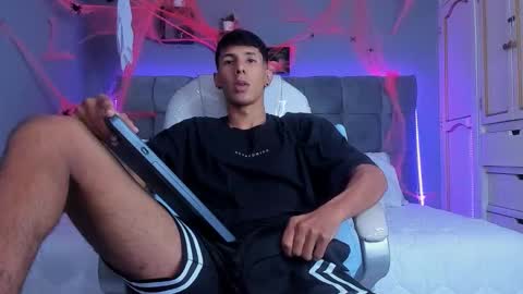 Juan online show from 10-18-25, 12:39