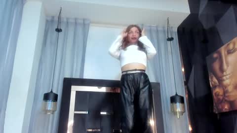 juana_valentina1 online show from 02-03-25, 07:31