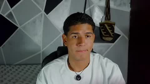 Juan online show from 05-20-26, 01:23