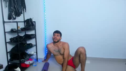 Juan Esteban online show from 09-26-25, 06:56