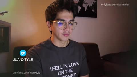 Snapshot of juancamroom chatting on 12-02-25, 11:11 . online show from 12-02-25, 11:11