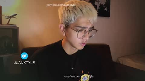 Snapshot of juancamroom chatting on 02-03-26, 04:12 . online show from 02-03-26, 04:12