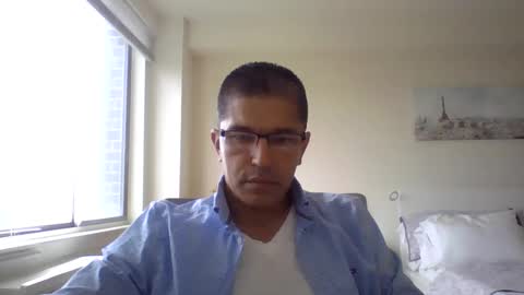 Snapshot of juanearth1 chatting on 06-10-26, 09:46 juanearth1 online show from 06-10-26, 09:46