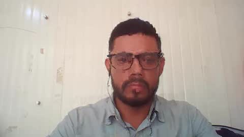 Snapshot of juanfe_style chatting on 10-22-25, 04:18 juanfe_style online show from 10-22-25, 04:18