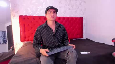 JUAN GABRIEL online show from 06-24-26, 12:48
