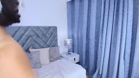 Snapshot of juanita_owens chatting on 02-19-25, 12:46 juanita_owens online show from 02-19-25, 12:46