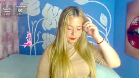 Snapshot of juanita_royale chatting on 03-02-26, 02:58 Juanita online show from 03-02-26, 02:58