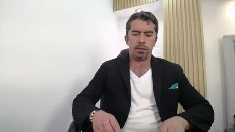 Juan k online show from 05-08-26, 01:16