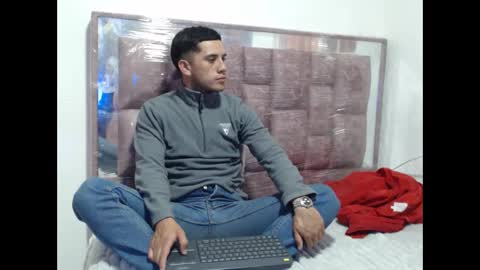 juanperez1999777 online show from 09-29-25, 09:52