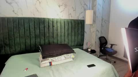 Snapshot of juanse_colling chatting on 03-01-26, 08:00 Juanse Colling online show from 03-01-26, 08:00