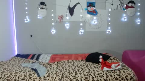 juanse_hot1 online show from 12-24-24, 12:55