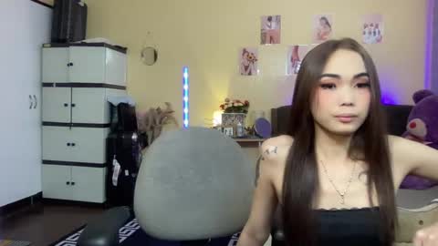 EloiseMoree online show from 12-06-24, 04:58