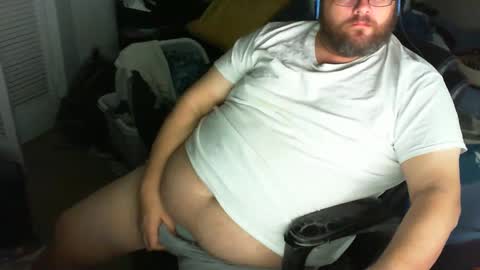 Snapshot of judobear chatting on 02-24-25, 05:43 Judobear online show from 02-24-25, 05:43