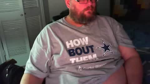 Snapshot of judobear chatting on 10-18-25, 04:52 Judobear online show from 10-18-25, 04:52