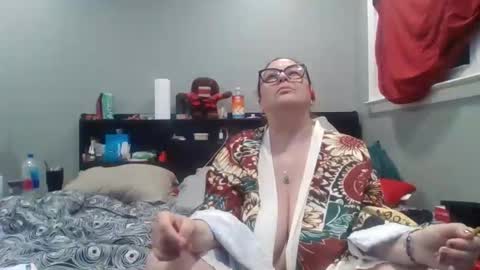 Snapshot of juiceepawwg420 chatting on 05-22-26, 02:30 Juiceepawwg420 online show from 05-22-26, 02:30