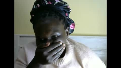 Snapshot of juicy576808 chatting on 12-25-24, 02:46 zainabu online show from 12-25-24, 02:46