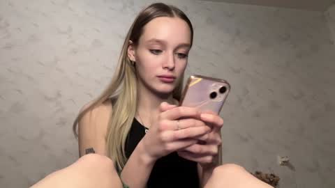 alexa online show from 12-22-24, 07:52