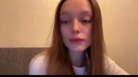 Snapshot of juicy_angels chatting on 05-28-26, 08:17 alexa online show from 05-28-26, 08:17