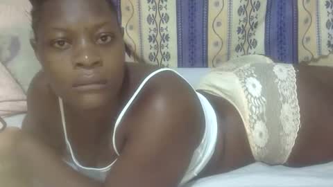 juicy_ass10 online show from 04-28-26, 08:41