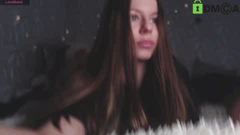 laura online show from 10-23-25, 10:36