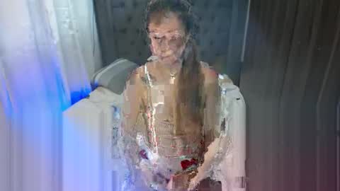 Snapshot of juicyliciousgirl chatting on 02-26-26, 02:27 Den online show from 02-26-26, 02:27