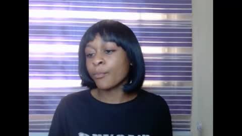 juicynwetx online show from 02-27-25, 07:23