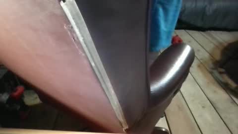 Snapshot of juicypit chatting on 12-14-24, 01:38 Greg online show from 12-14-24, 01:38