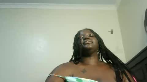 Snapshot of juicyslurrt chatting on 05-07-26, 06:02 juicyslurrt online show from 05-07-26, 06:02