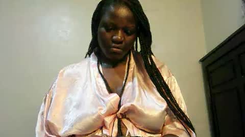 Snapshot of juicyslurrt chatting on 05-09-26, 06:02 juicyslurrt online show from 05-09-26, 06:02