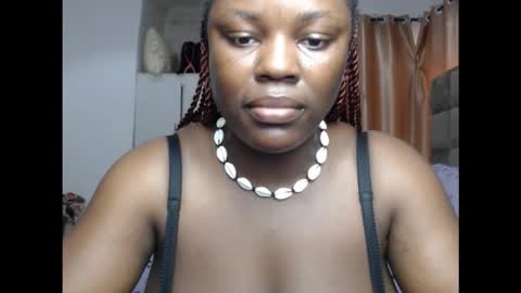Snapshot of juicyxxxboobs chatting on 10-22-25, 11:10 juicyxxxboobs online show from 10-22-25, 11:10