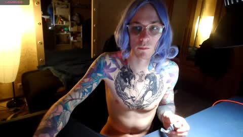 Julia online show from 04-07-26, 07:03