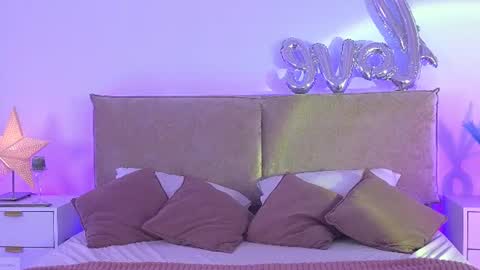 Jules Nightt online show from 07-18-26, 09:40