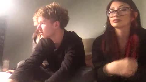 Snapshot of jules_vondi chatting on 12-01-25, 04:17 jules_vondi online show from 12-01-25, 04:17