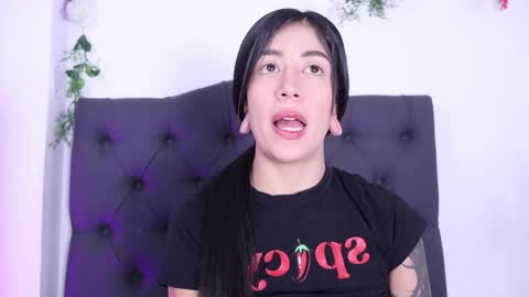 Julees online show from 04-06-26, 08:43