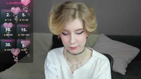 Snapshot of julescrown chatting on 02-21-25, 01:11 Jules online show from 02-21-25, 01:11