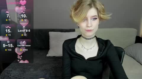 Snapshot of julescrown chatting on 03-02-25, 03:56 Jules online show from 03-02-25, 03:56