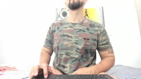 Snapshot of juleslatin122 chatting on 12-27-24, 03:15 Jules online show from 12-27-24, 03:15