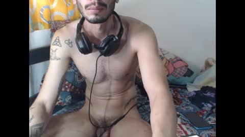 Snapshot of julfigo chatting on 06-06-26, 04:01 Julfigo online show from 06-06-26, 04:01