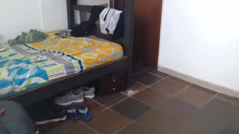 Snapshot of julfigo chatting on 06-27-26, 04:12 Julfigo online show from 06-27-26, 04:12