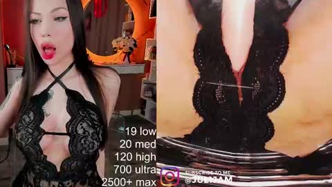 Snapshot of juli_jam chatting on 02-16-25, 03:38 Hi call me July My fav speed 111222333666 PVT open online show from 02-16-25, 03:38