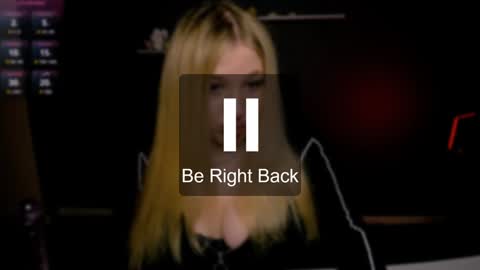 Snapshot of juli_kisss chatting on 12-26-24, 01:40 juli kisss online show from 12-26-24, 01:40