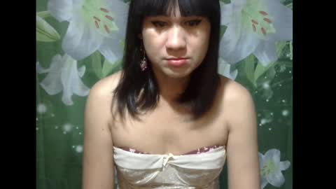 Snapshot of julia111987 chatting on 04-24-26, 04:53 JULIA online show from 04-24-26, 04:53