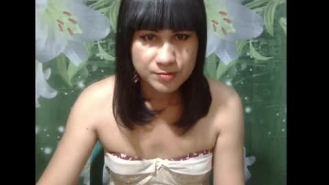 Snapshot of julia111987 chatting on 04-26-26, 02:04 JULIA online show from 04-26-26, 02:04