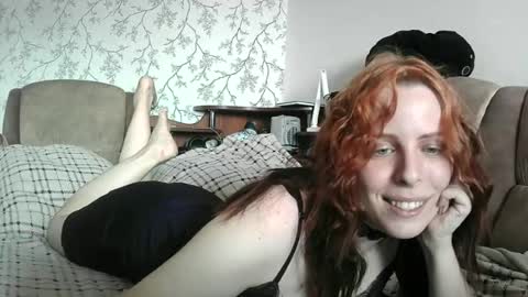Snapshot of julia357743 chatting on 06-19-26, 08:18 Julia online show from 06-19-26, 08:18