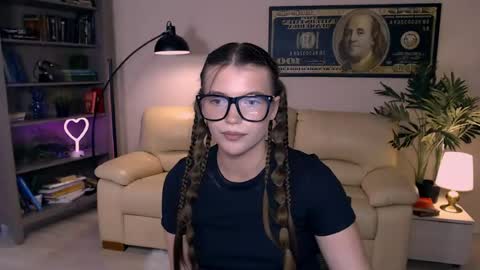 Snapshot of julia485262 chatting on 07-06-26, 03:14 julia485262 online show from 07-06-26, 03:14