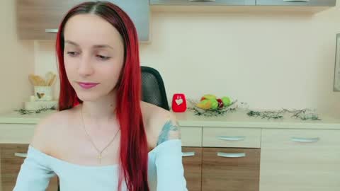 JuliaJae online show from 04-07-26, 06:03