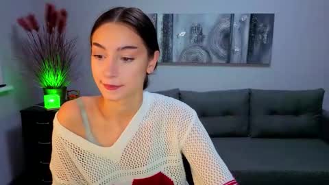 Julia online show from 11-28-25, 06:38