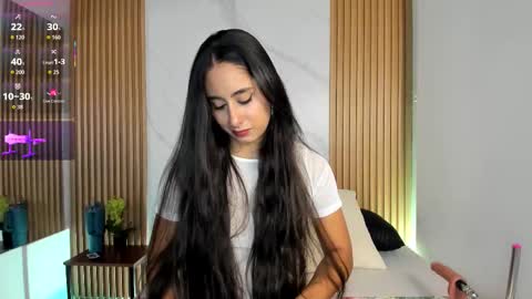 Snapshot of julia_martinezz_ chatting on 02-25-26, 11:42 J U L IA M A R T I N E Z online show from 02-25-26, 11:42